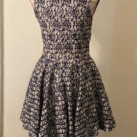 Maison Jules Sleeveless Lace Overlay Flared Dress - Picture 6 of 7